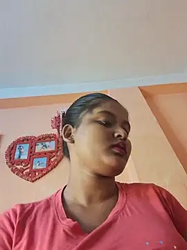 Snapshot of Babyx00 chatting on February 7, 4:43 pm Babyx00 online show from February 7, 4:43 pm