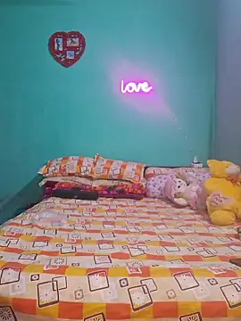 Snapshot of Babyx00 chatting on February 25, 4:27 pm Babyx00 online show from February 25, 4:27 pm