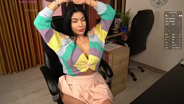 Snapshot of secretary_bj chatting on November 5, 8:31 pm secretary bj online show from November 5, 8:31 pm