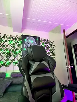 Violette-18 online show from December 19, 12:50 am