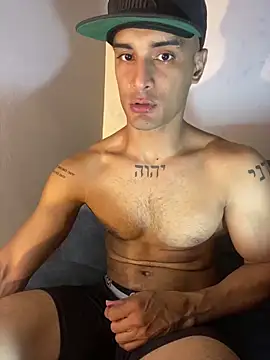 Snapshot of Maicol_xxxx chatting on January 17, 6:07 am Maicol xxxx online show from January 17, 6:07 am