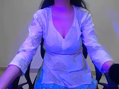 Farhana beautyfull online show from June 20, 4:04 am