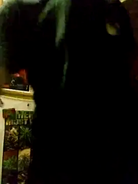 Snapshot of MeKaniCmurcia chatting on March 15, 12:27 am MeKaniCmurcia online show from March 15, 12:27 am