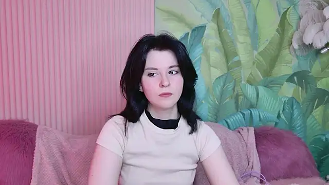 Snapshot of Milana_Cold chatting on January 15, 8:34 pm Milana Cold online show from January 15, 8:34 pm