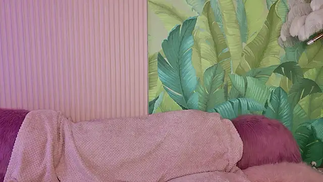 Snapshot of Milana_Cold chatting on January 17, 8:45 pm Milana Cold online show from January 17, 8:45 pm