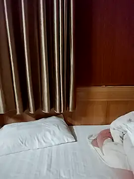 Snapshot of thobaby99 chatting on March 11, 12:44 pm thobaby99 online show from March 11, 12:44 pm