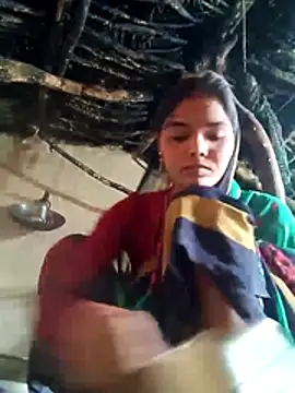 Snapshot of Savita_pal chatting on February 9, 7:23 am Savita pal online show from February 9, 7:23 am