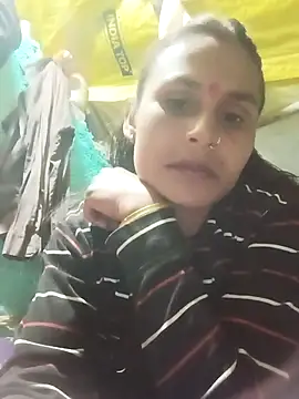 Cuty priti online show from January 15, 4:33 pm