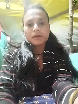 Cuty priti online show from February 7, 4:00 pm