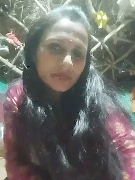 Snapshot of Cuty_priti chatting on May 22, 5:51 pm Cuty priti online show from May 22, 5:51 pm