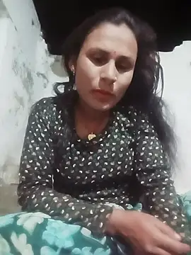 Snapshot of Cuty_priti chatting on July 14, 6:13 pm Cuty priti online show from July 14, 6:13 pm