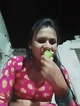 Snapshot of Cuty_priti chatting on July 18, 4:55 pm Cuty priti online show from July 18, 4:55 pm