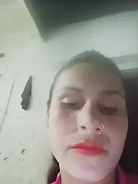 Snapshot of Cuty_priti chatting on July 23, 4:27 pm Cuty priti online show from July 23, 4:27 pm