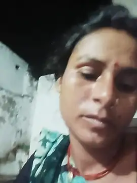 Snapshot of Cuty_priti chatting on July 28, 7:15 pm Cuty priti online show from July 28, 7:15 pm