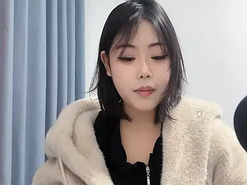 Snapshot of smalldaisy chatting on December 20, 6:20 am smalldaisy online show from December 20, 6:20 am