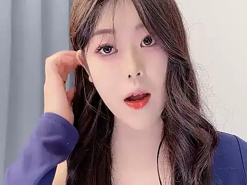 smalldaisy online show from January 14, 1:55 am