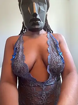 Snapshot of cassie_miller_velvet chatting on February 16, 12:56 pm cassie miller velvet online show from February 16, 12:56 pm