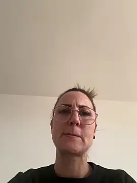 gatita07 online show from December 22, 2:14 pm