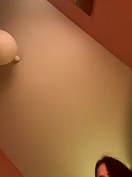 Snapshot of lisitina chatting on December 19, 9:22 pm lisitina online show from December 19, 9:22 pm