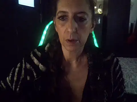 labelgecoquine online show from November 22, 7:35 pm