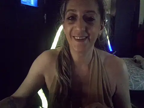 labelgecoquine online show from March 6, 7:32 pm