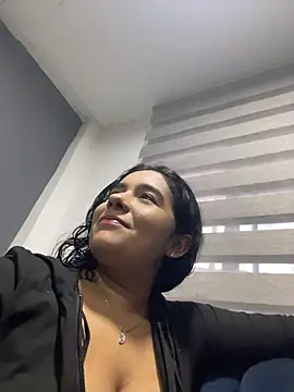Snapshot of ateneacute chatting on July 18, 10:35 pm ateneacute online show from July 18, 10:35 pm