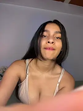 ManuelaEvans  online show from May 7, 2:06 am