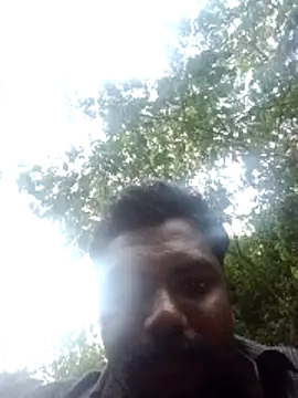 Snapshot of Tamilpaiyan07 chatting on June 3, 12:24 am Tamilpaiyan07 online show from June 3, 12:24 am