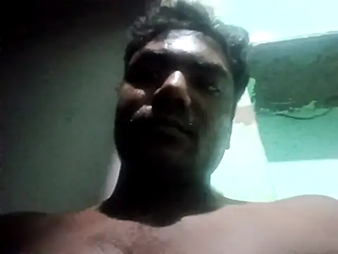 Snapshot of Tamilpaiyan07 chatting on June 13, 5:55 pm Tamilpaiyan07 online show from June 13, 5:55 pm