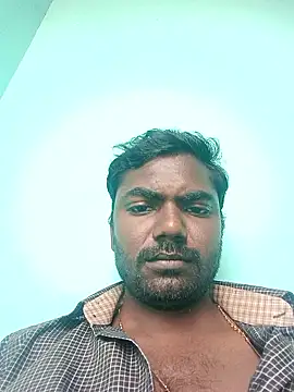 Snapshot of Tamilpaiyan07 chatting on June 21, 5:32 am Tamilpaiyan07 online show from June 21, 5:32 am