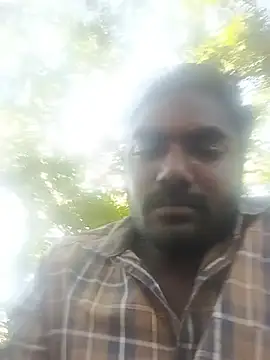 Snapshot of Tamilpaiyan07 chatting on June 28, 3:56 am Tamilpaiyan07 online show from June 28, 3:56 am