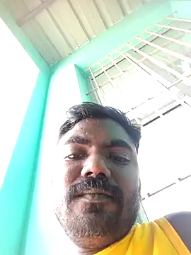 Snapshot of Tamilpaiyan07 chatting on July 26, 6:21 am Tamilpaiyan07 online show from July 26, 6:21 am