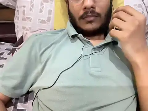 Sexy  Nerd online show from March 15, 8:20 am