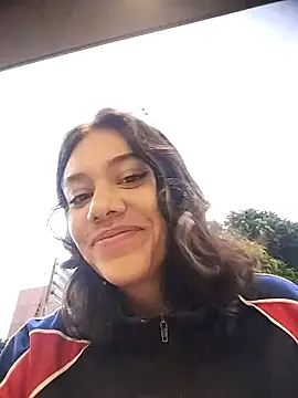 valerria 44 online show from December 22, 10:51 pm