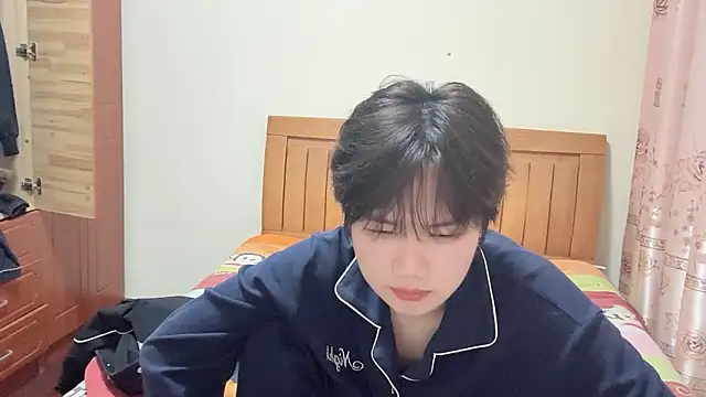 Snapshot of junnan001 chatting on January 6, 10:52 am junnan001 online show from January 6, 10:52 am