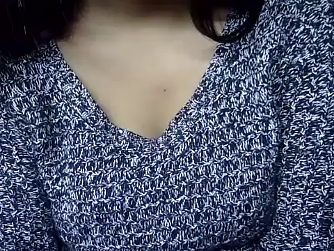 cute Dirty Diva online show from January 8, 5:21 am