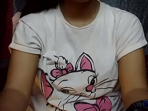cute Dirty Diva online show from April 25, 5:54 am