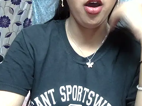 Snapshot of cute_Dirty_Diva chatting on June 22, 3:58 am cute Dirty Diva online show from June 22, 3:58 am