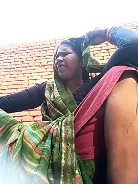 Snapshot of Rakhi_cut chatting on May 15, 1:45 am Rakhi cut online show from May 15, 1:45 am