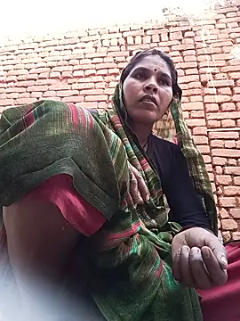 Snapshot of Rakhi_cut chatting on May 29, 1:03 am Rakhi cut online show from May 29, 1:03 am