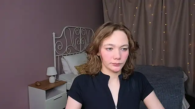 Snapshot of NovaEva_ chatting on May 22, 12:07 am NovaEva online show from May 22, 12:07 am