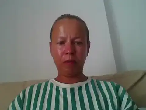 jennyblondeuk online show from June 10, 3:44 pm