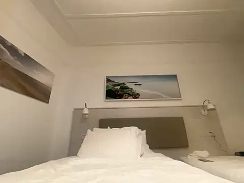 Snapshot of Rich_Hannon chatting on March 7, 8:55 am Rich Hannon online show from March 7, 8:55 am