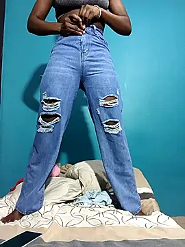 ShyNaughtyBabe online show from January 12, 12:16 am