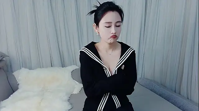 Snapshot of HCOCO chatting on March 11, 1:06 pm HCOCO online show from March 11, 1:06 pm