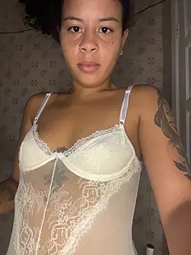 Snapshot of Estrelaa7 chatting on March 14, 3:23 am Estrelaa7 online show from March 14, 3:23 am