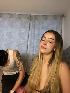 cute emmma online show from February 27, 11:21 am