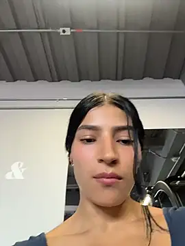 Snapshot of Ema_Rose_ chatting on June 5, 5:40 pm Ema Rose online show from June 5, 5:40 pm