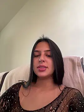 Snapshot of jujuarantes__2026 chatting on April 30, 2:56 pm jujuarantes 2026 online show from April 30, 2:56 pm