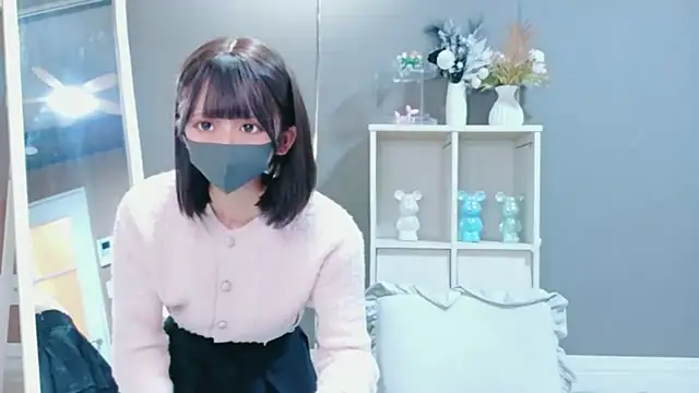 Kiki-jpn online show from February 14, 9:28 am